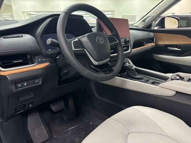 New 2026 Toyota Grand Highlander Platinum image 30