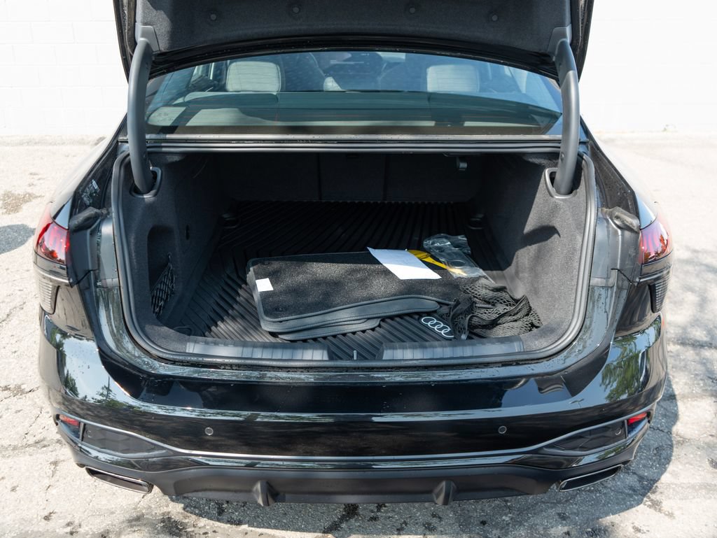 New 2026 Audi A6 Premium Plus AWD/4WD image 6