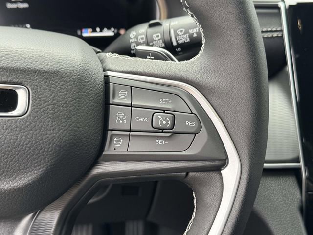 New 2025 Jeep Grand Cherokee L Laredo w/ Luxury Tech Group I image 10