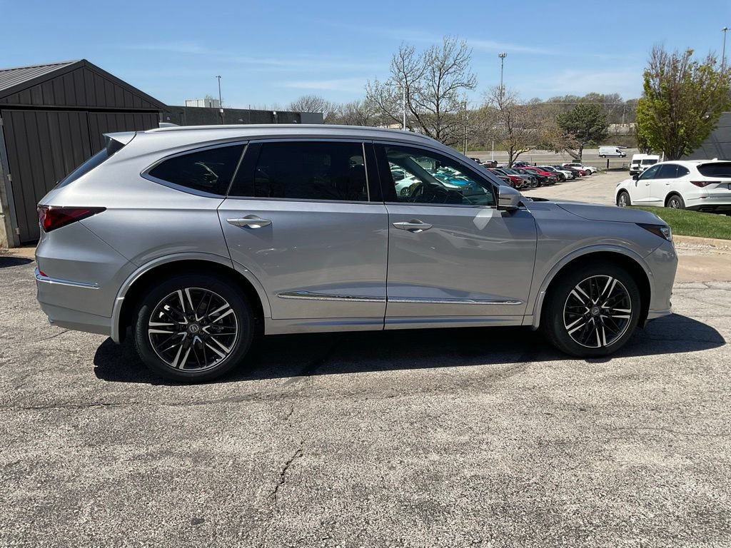 New 2026 Acura MDX w/ Advance Package AWD/4WD image 6