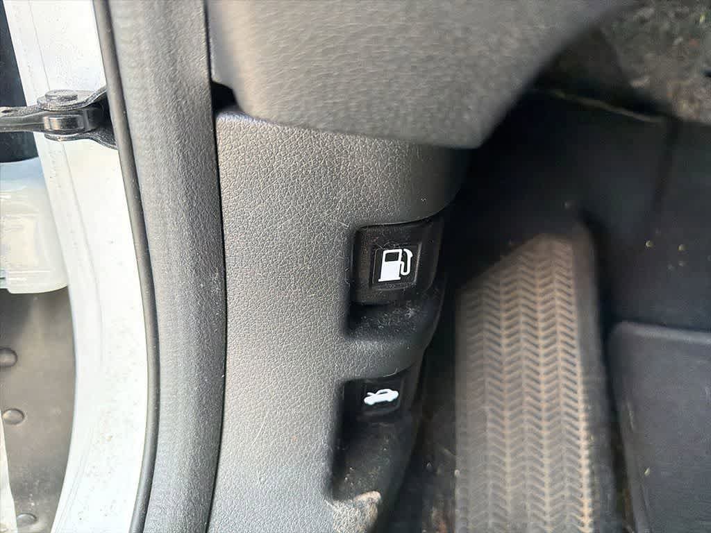 Used 2020 Honda CR-V LX image 21