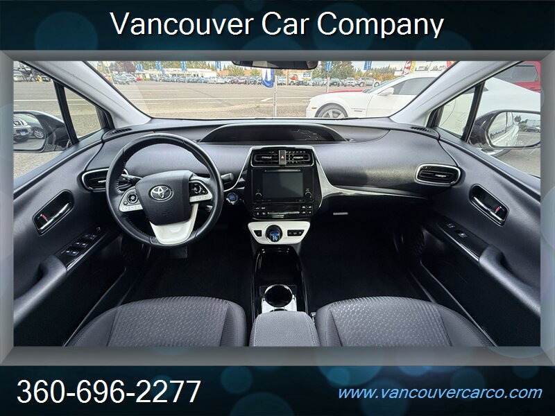 Used 2018 Toyota Prius Prime Plus FWD image 29