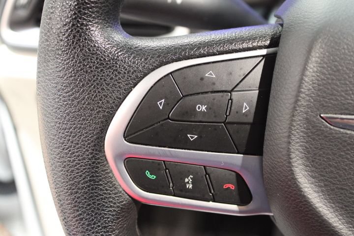 Used 2021 Chrysler Voyager Lxi FWD image 31