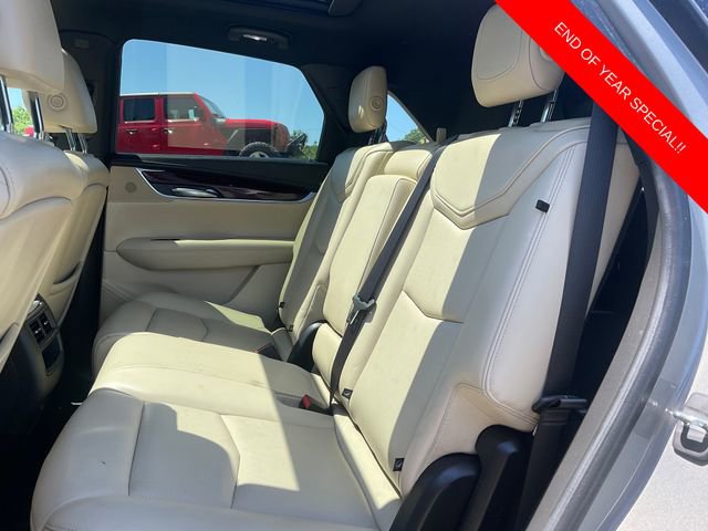 Used 2018 Cadillac XT5 Luxury w/ Driver Awareness Package image 14