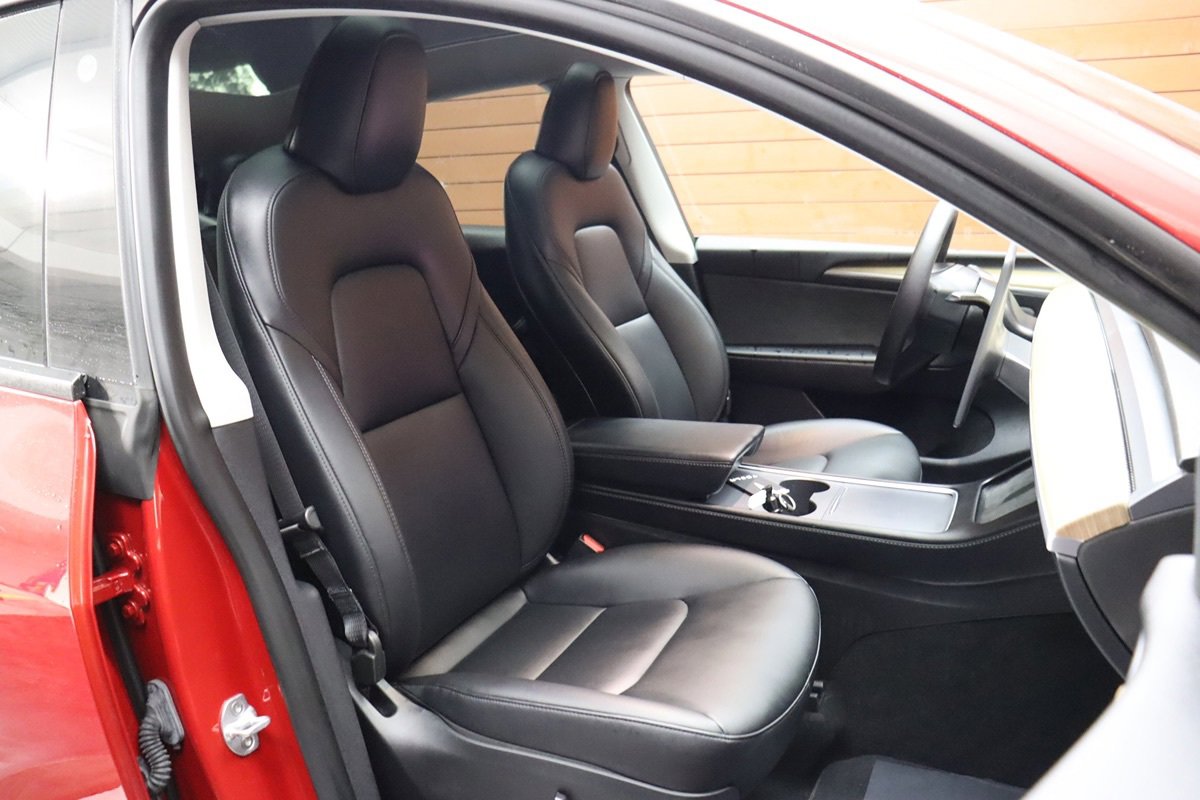 Used 2023 Tesla Model Y Long Range image 47