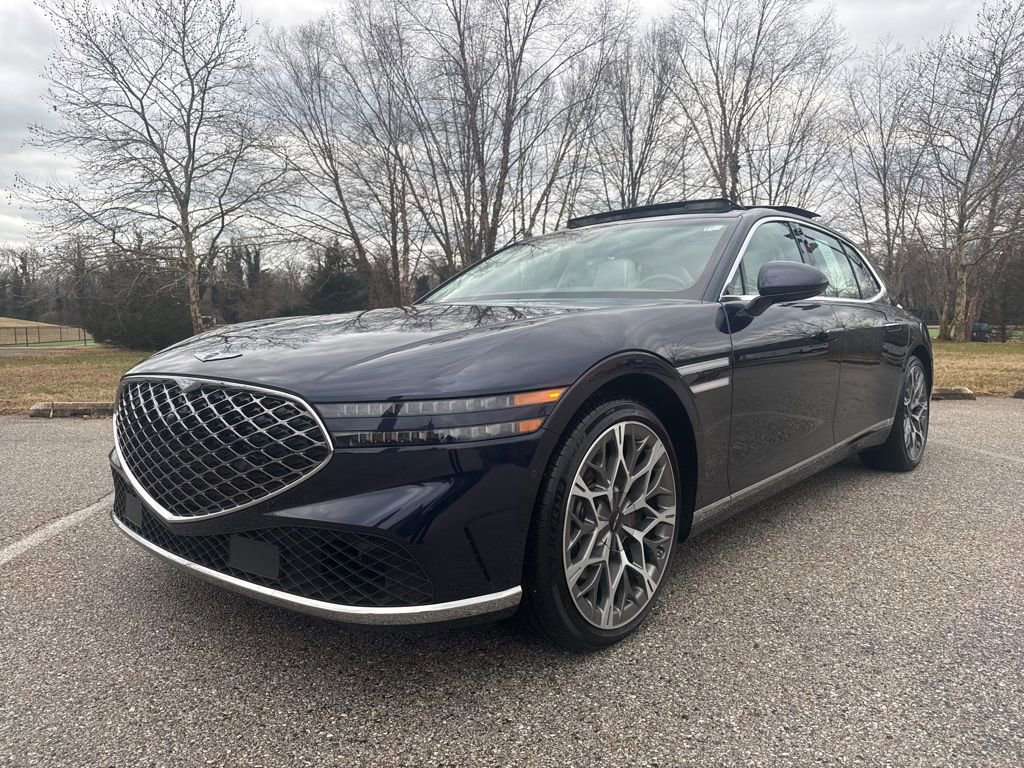 Used 2025 Genesis G90 3.5T image 5