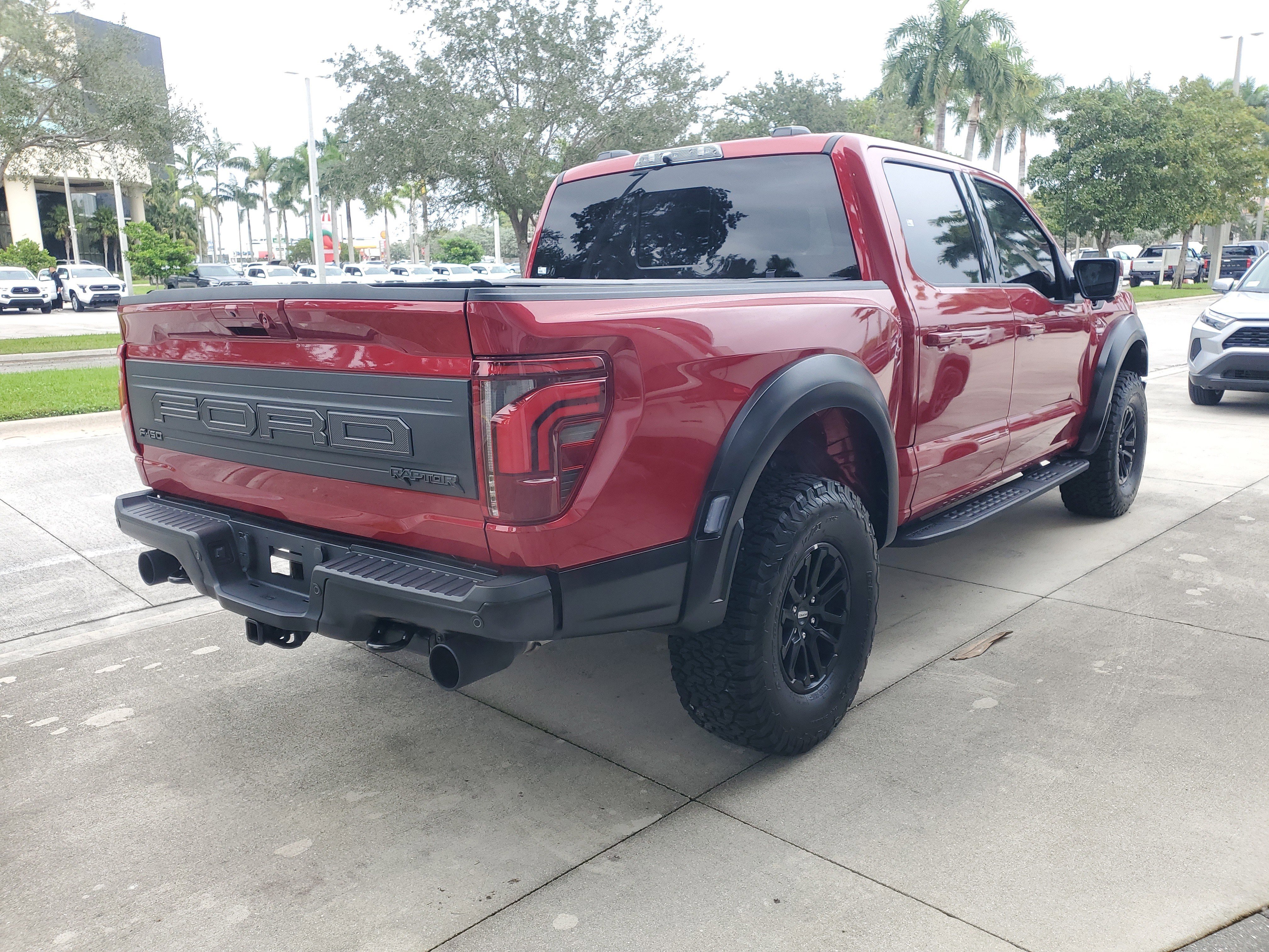 Used 2024 Ford F150 Raptor image 7