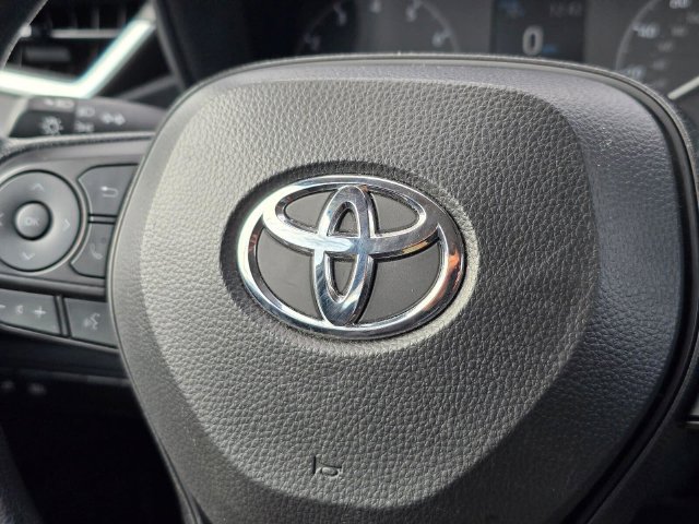 Used 2024 Toyota Corolla LE FWD image 30