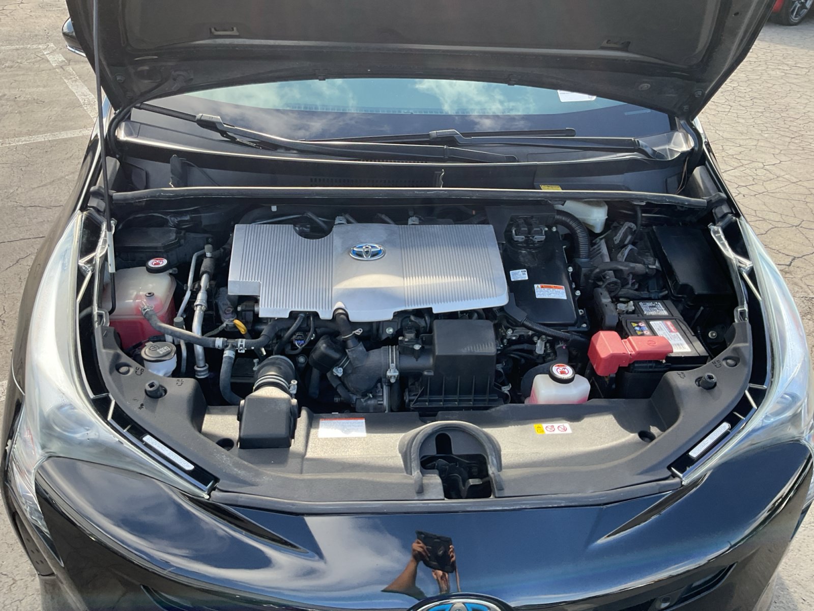 Used 2017 Toyota Prius Three FWD image 21
