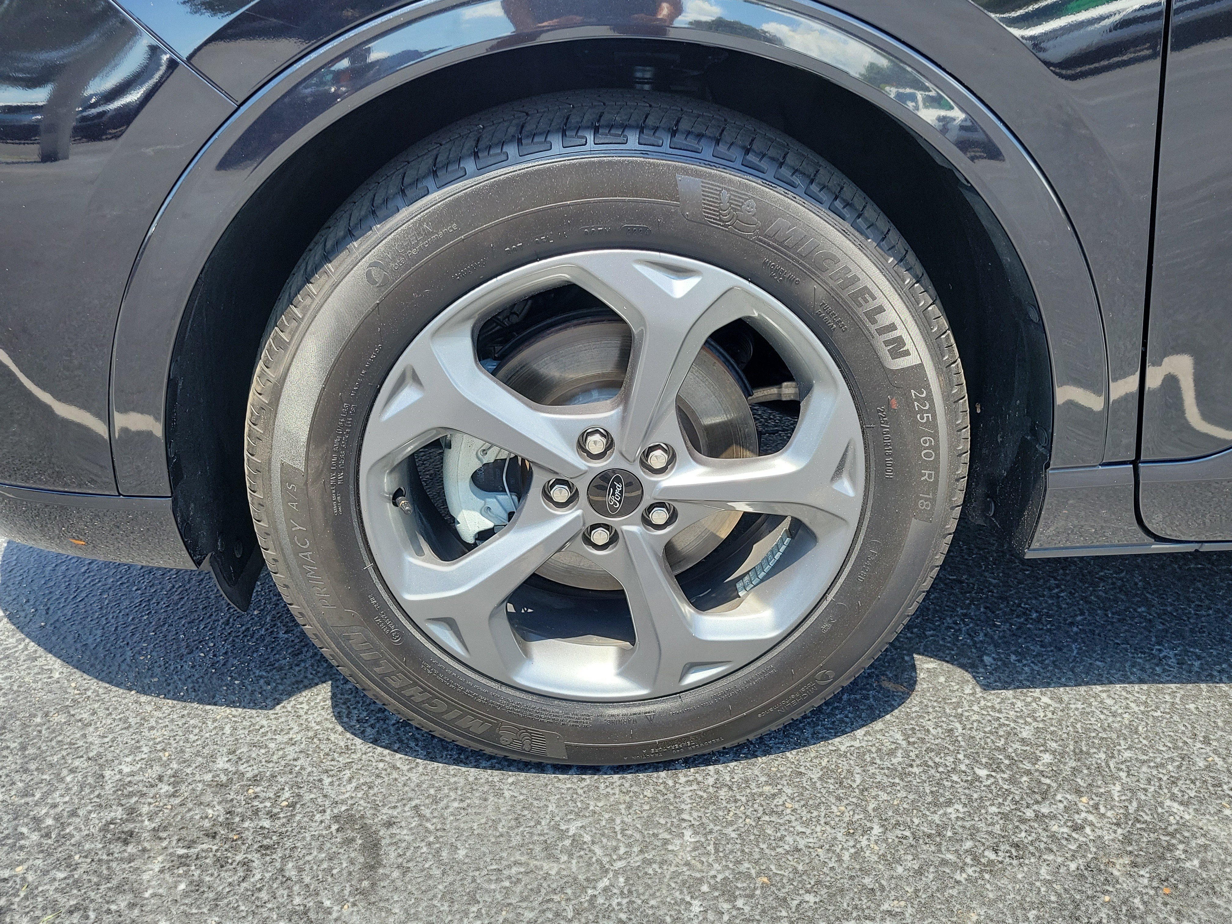 Certified 2024 Ford Escape ST-Line w/ Tech Pack #1 FWD image 5