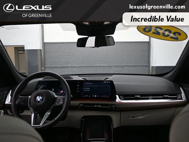 Used 2026 BMW X1 xDrive28i w/ Technology Package image 26