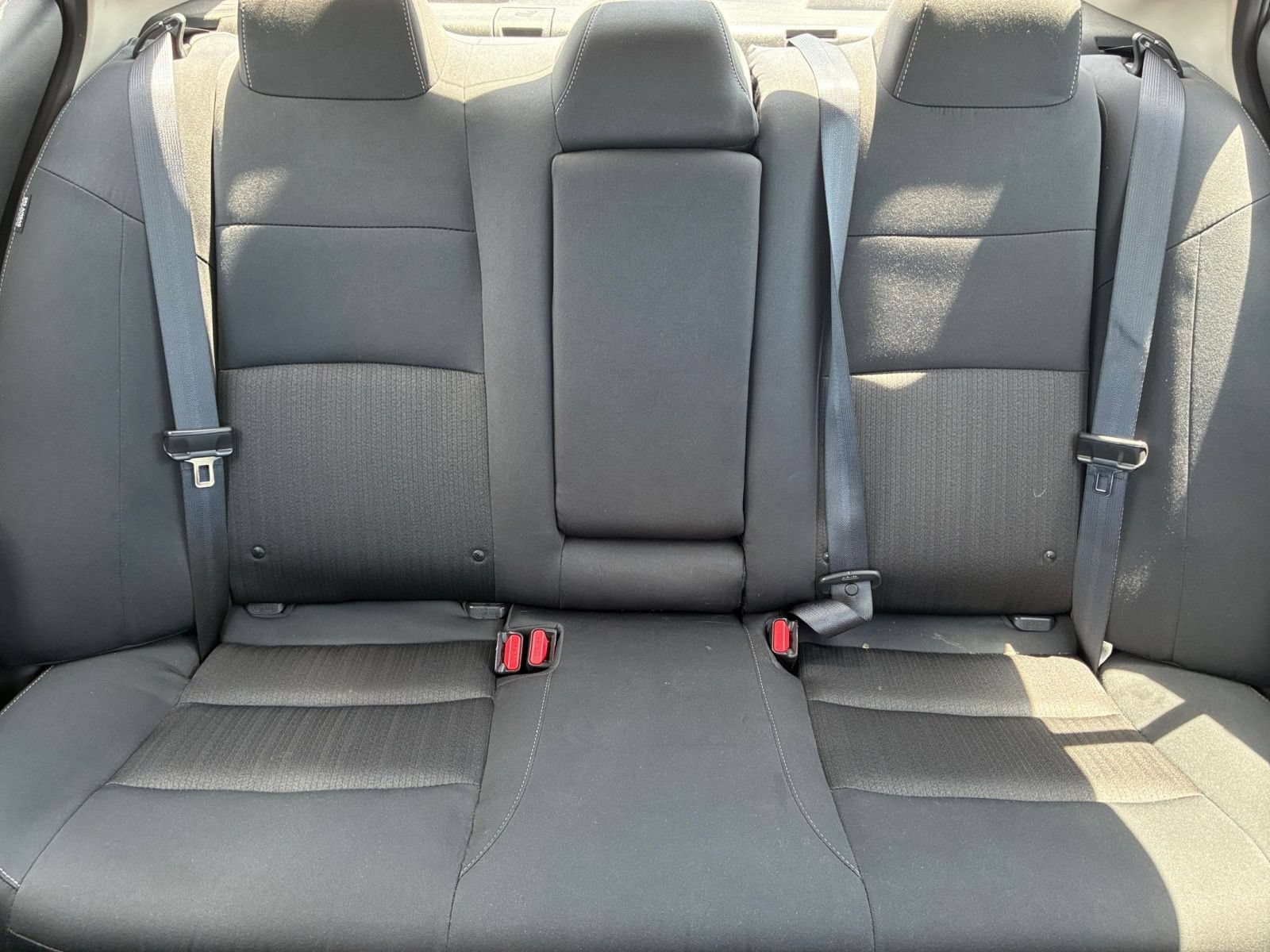 Used 2025 Nissan Altima 2.5 SV FWD image 36