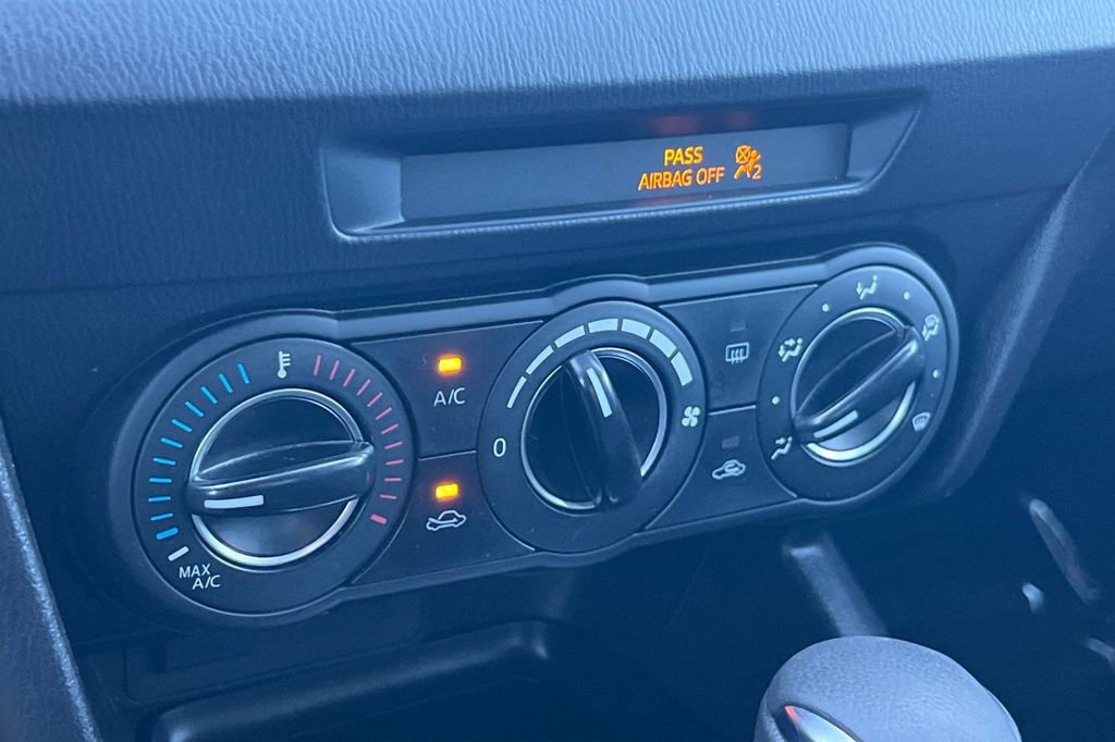 Used 2016 MAZDA MAZDA3 i Sport w/ Preferred Equipment Package image 22