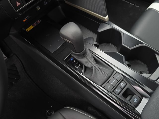 Used 2026 Toyota Camry SE w/ Multimedia Upgrade Package image 24