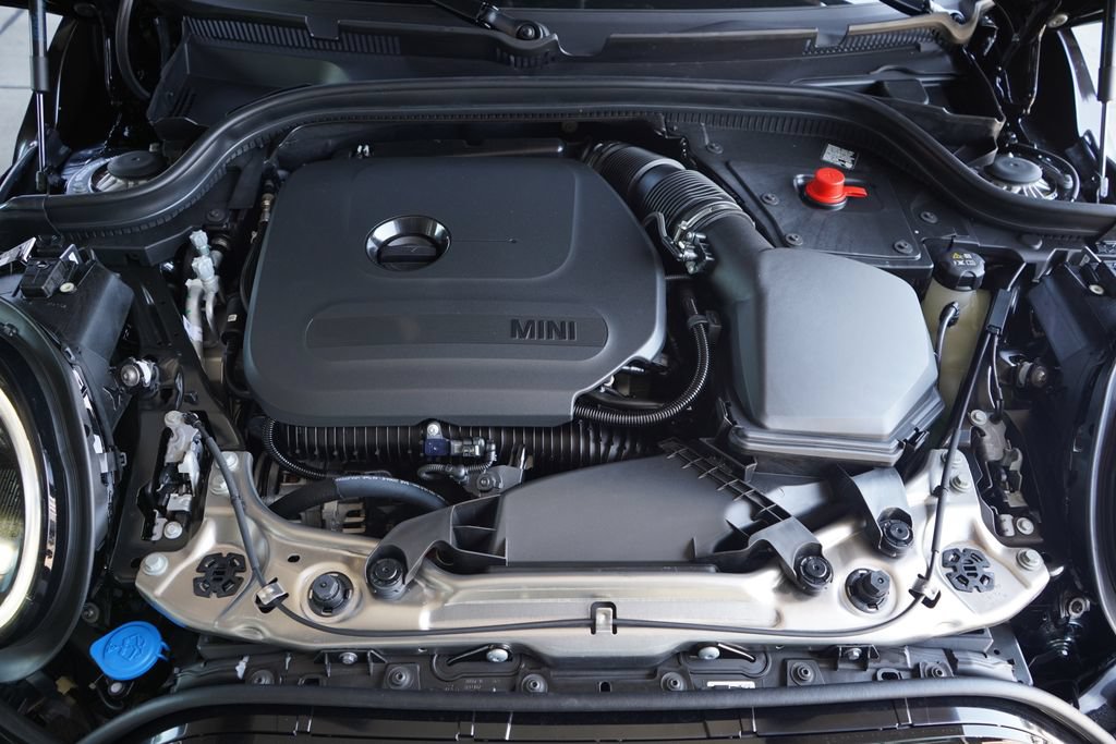 New 2026 MINI Cooper 2-Door Hardtop FWD image 12
