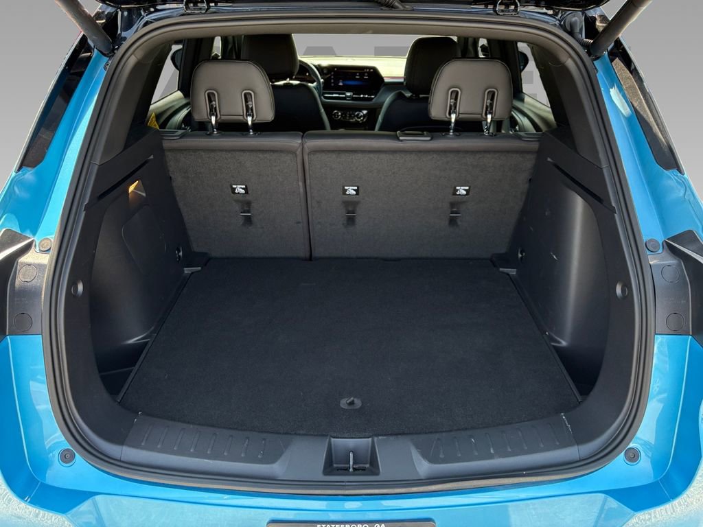 Used 2025 Chevrolet TrailBlazer RS w/ Convenience Package image 23