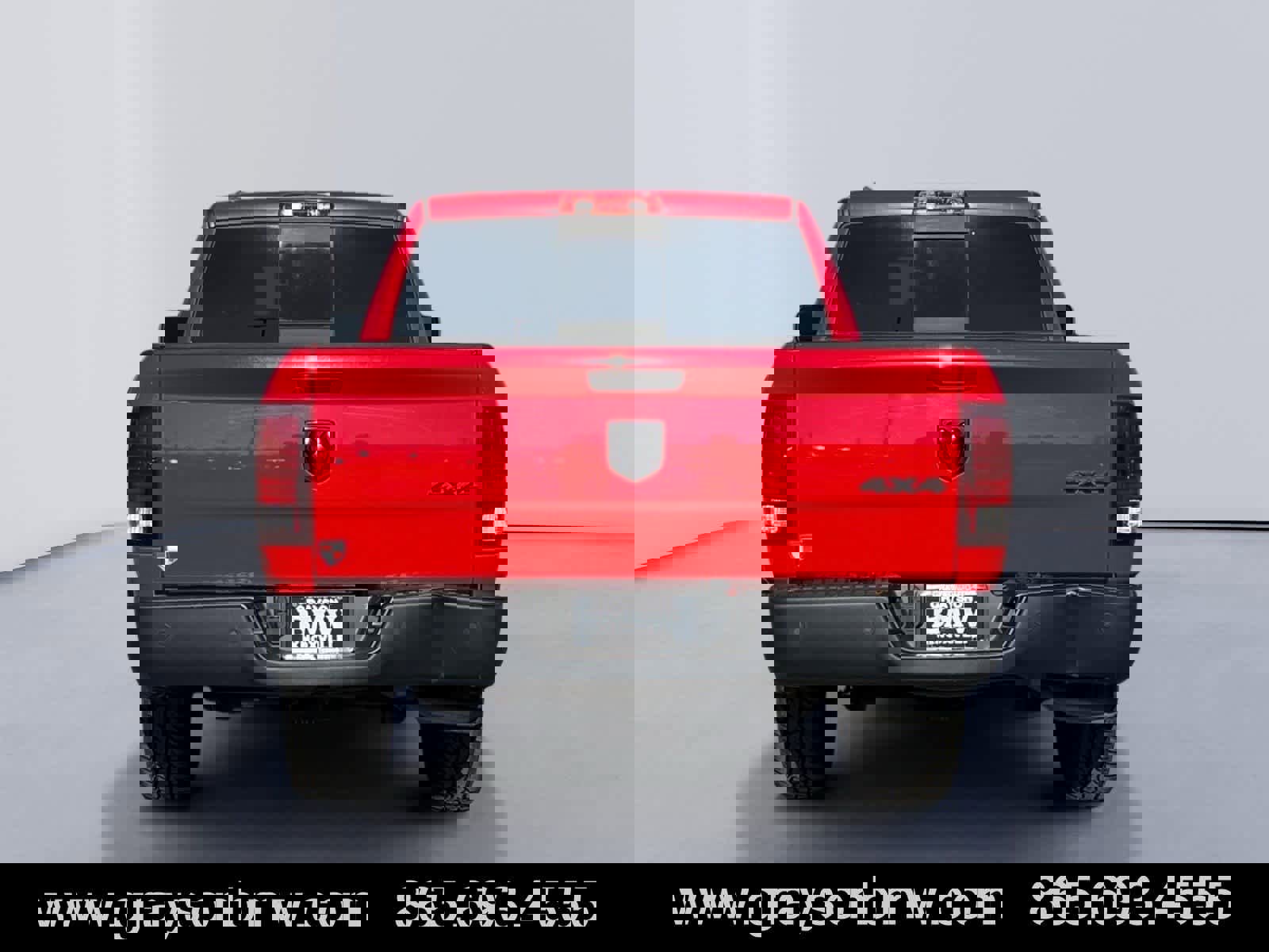 Used 2019 RAM 1500 Classic Warlock w/ Luxury Group image 4