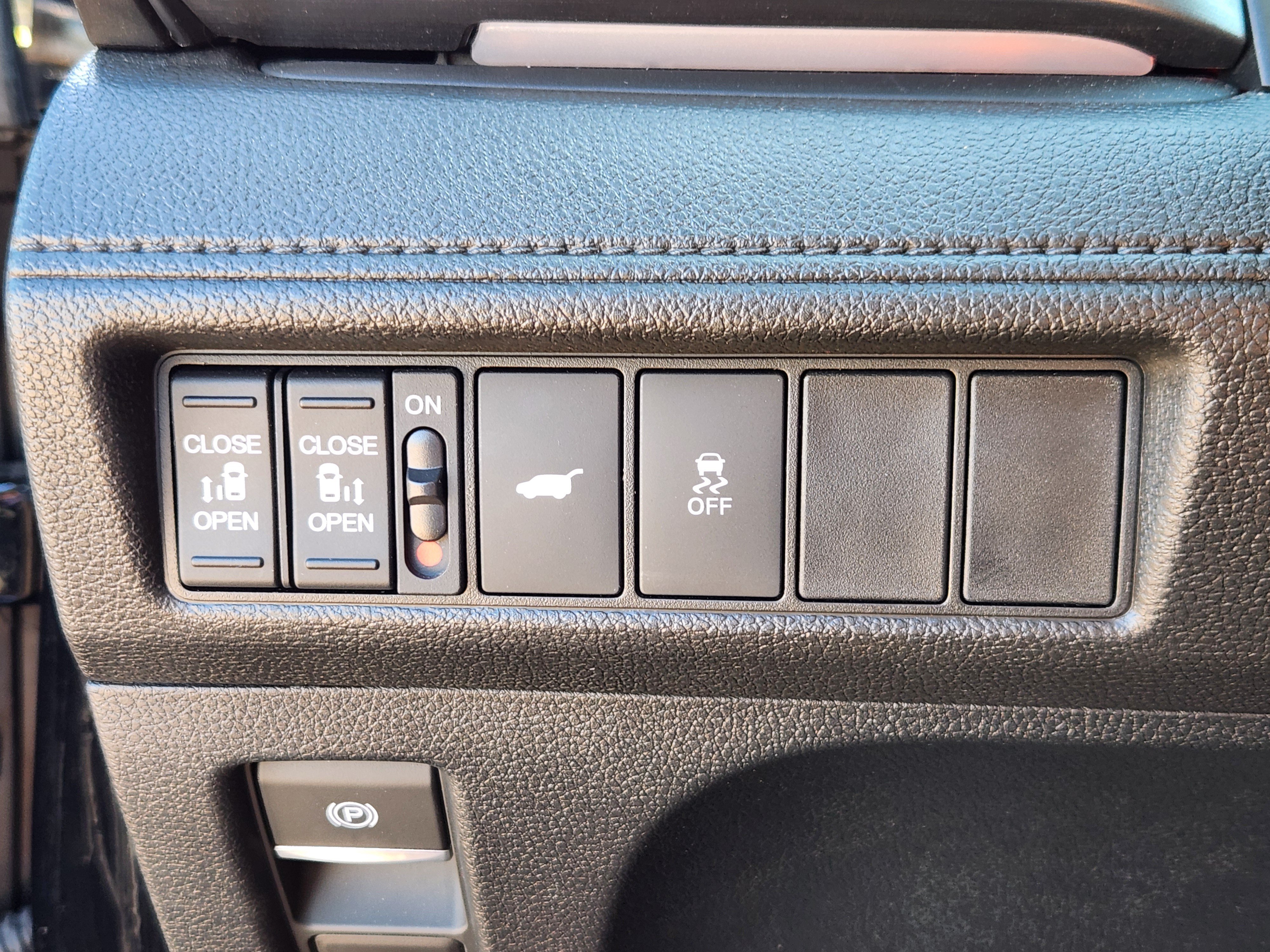 Certified 2025 Honda Odyssey Sport-L image 26