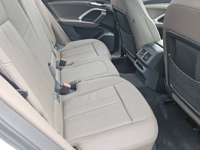 Certified 2025 Audi Q5 Premium w/ Premium Plus AWD/4WD image 18