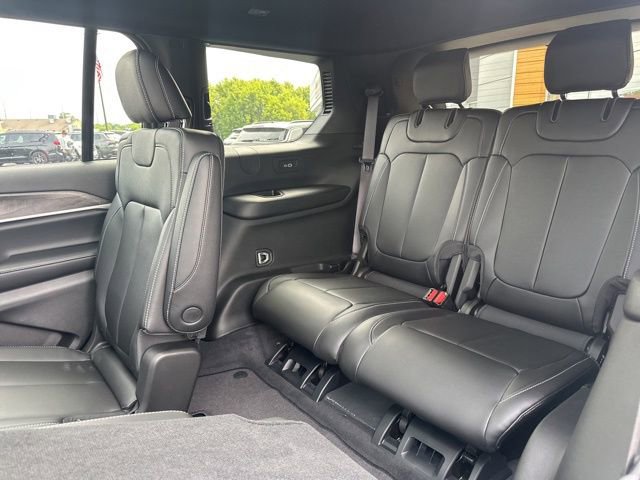New 2025 Jeep Grand Cherokee L Limited image 27
