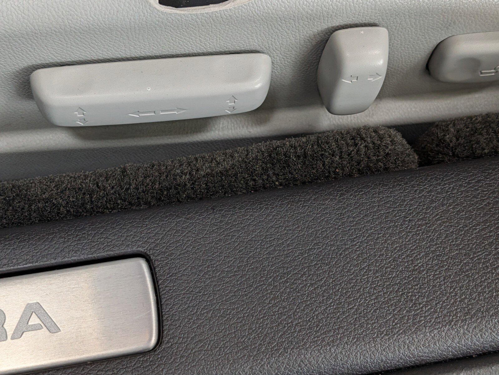 Used 2015 Acura TLX w/ Technology Package FWD image 10