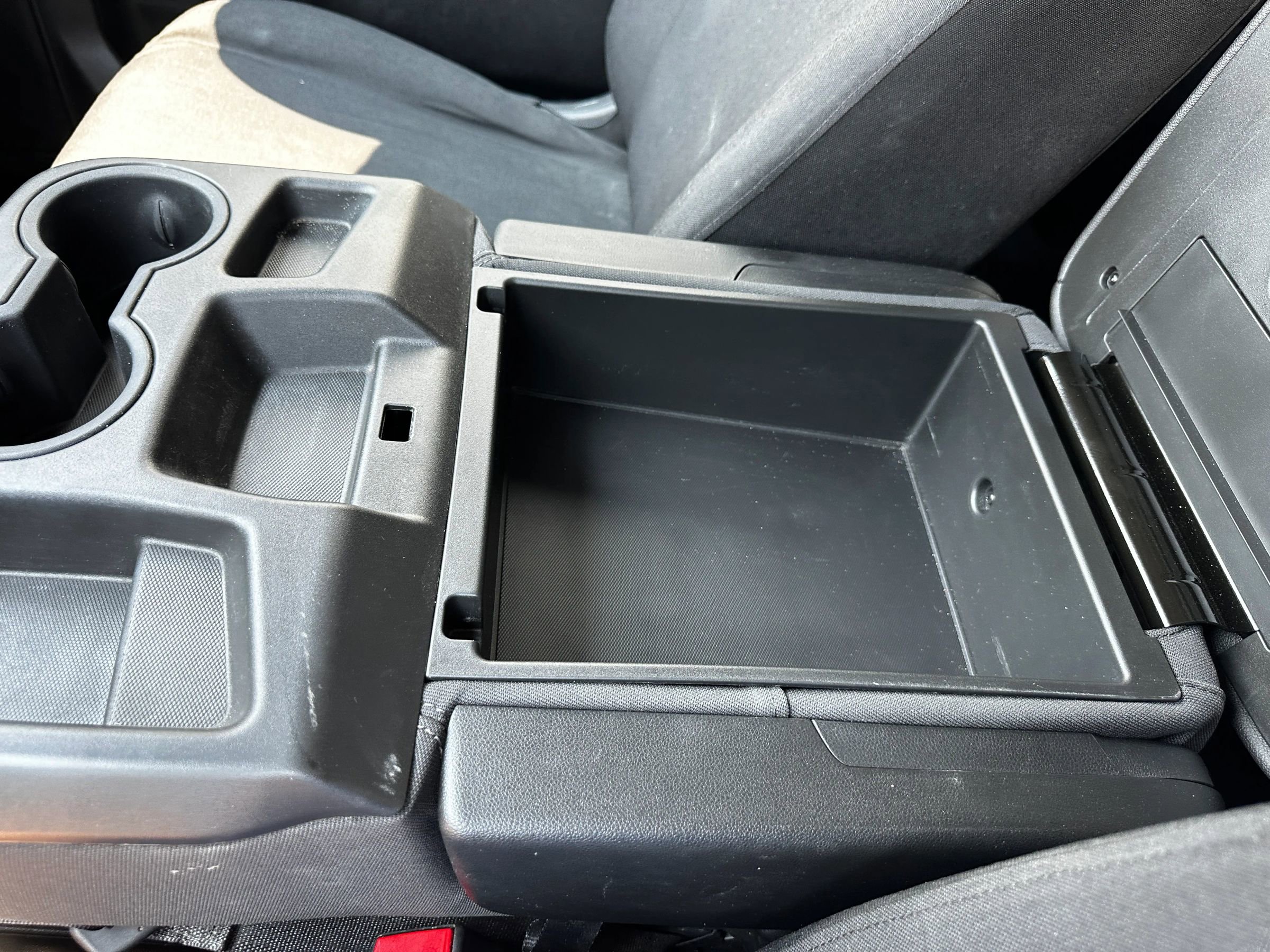 Used 2024 GMC Sierra 3500 Pro w/ Convenience Package image 33