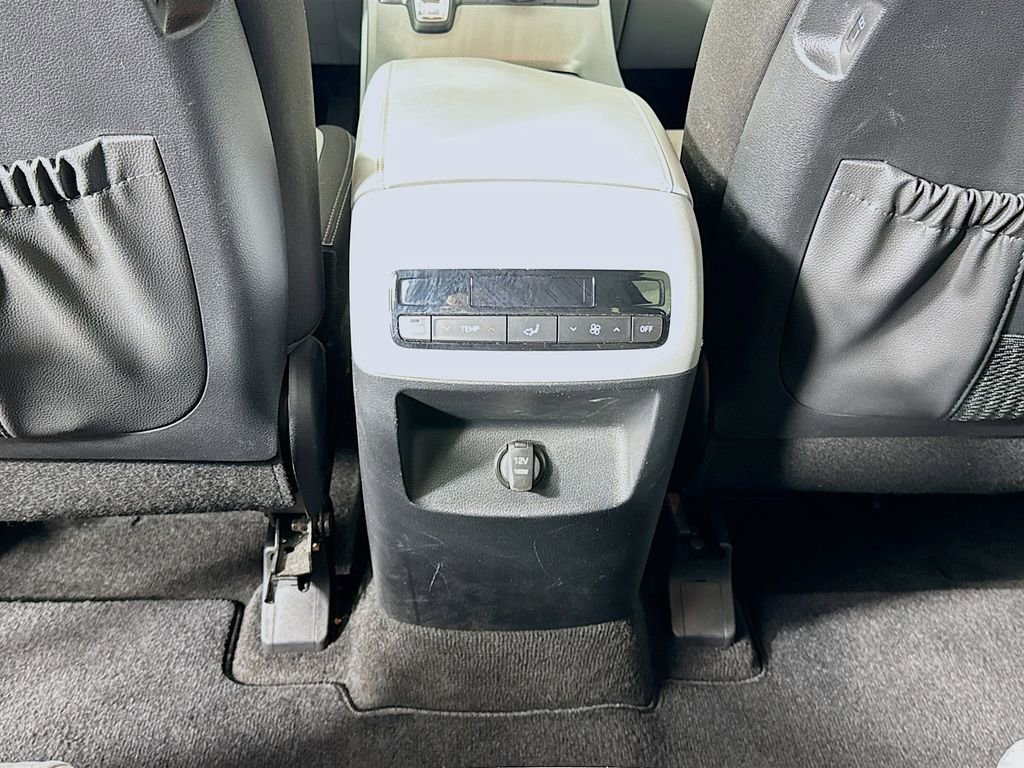 Used 2024 Hyundai Palisade SE FWD image 26