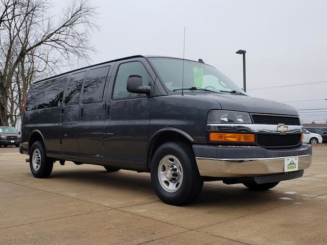 Used 2016 Chevrolet Express 3500 LT w/ LT Preferred Equipment Group image 8