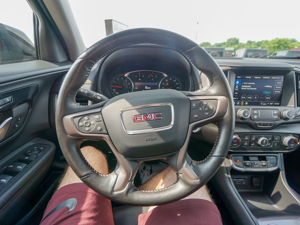 Used 2022 GMC Terrain AT4 image 21