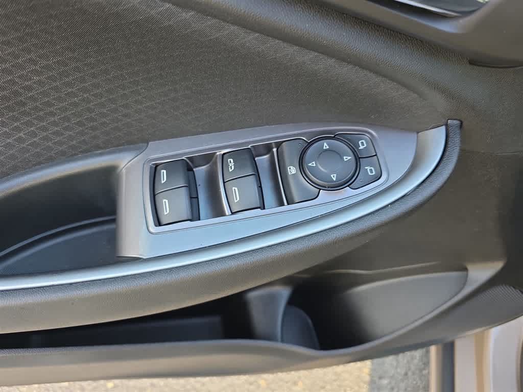 Used 2023 Chevrolet Malibu LT FWD image 29