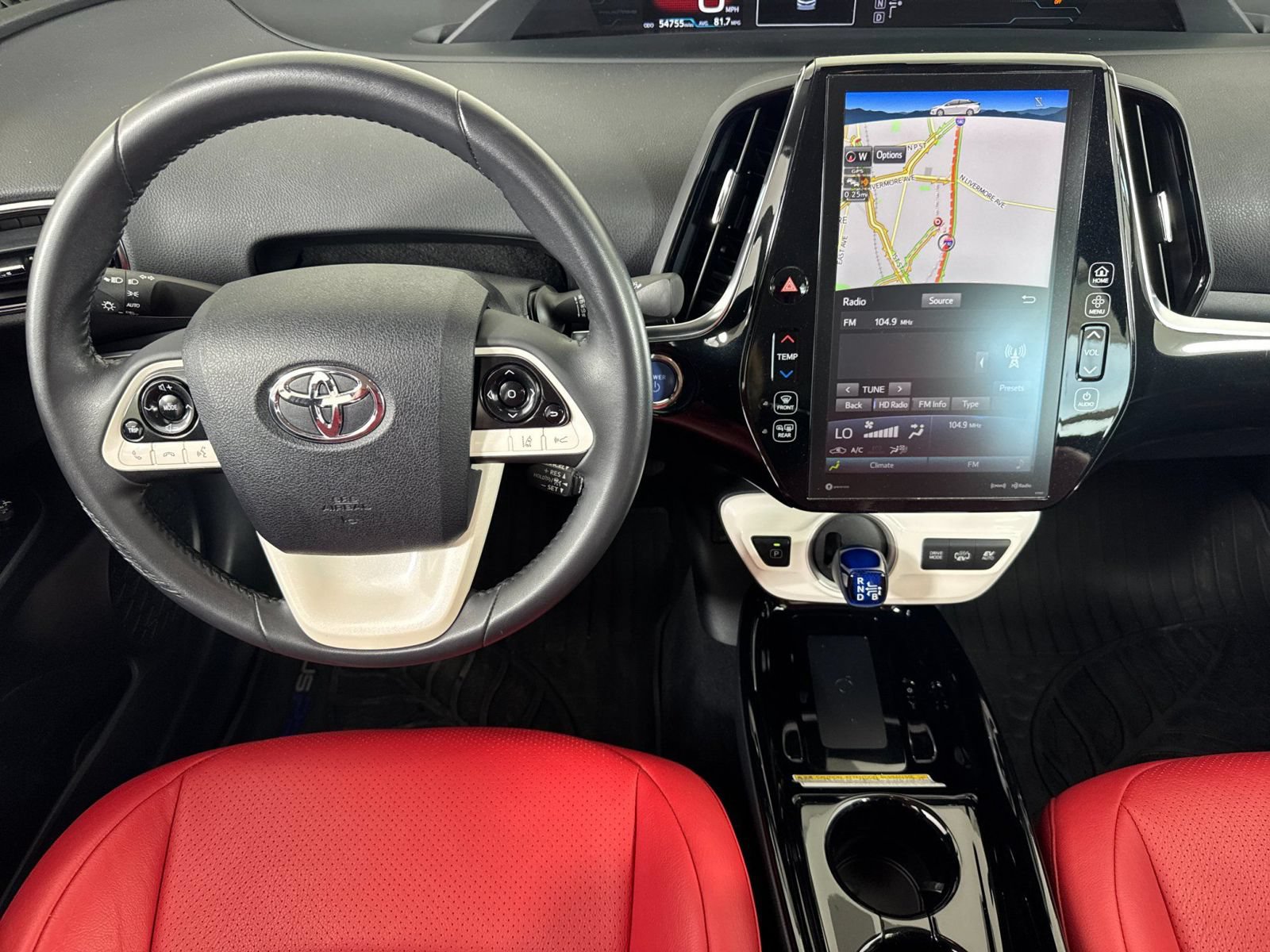 Used 2017 Toyota Prius Prime Premium FWD image 14