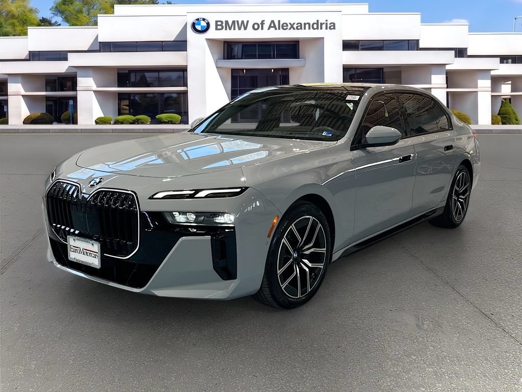 Used 2025 BMW 740i xDrive w/ Premium Package AWD/4WD image 1