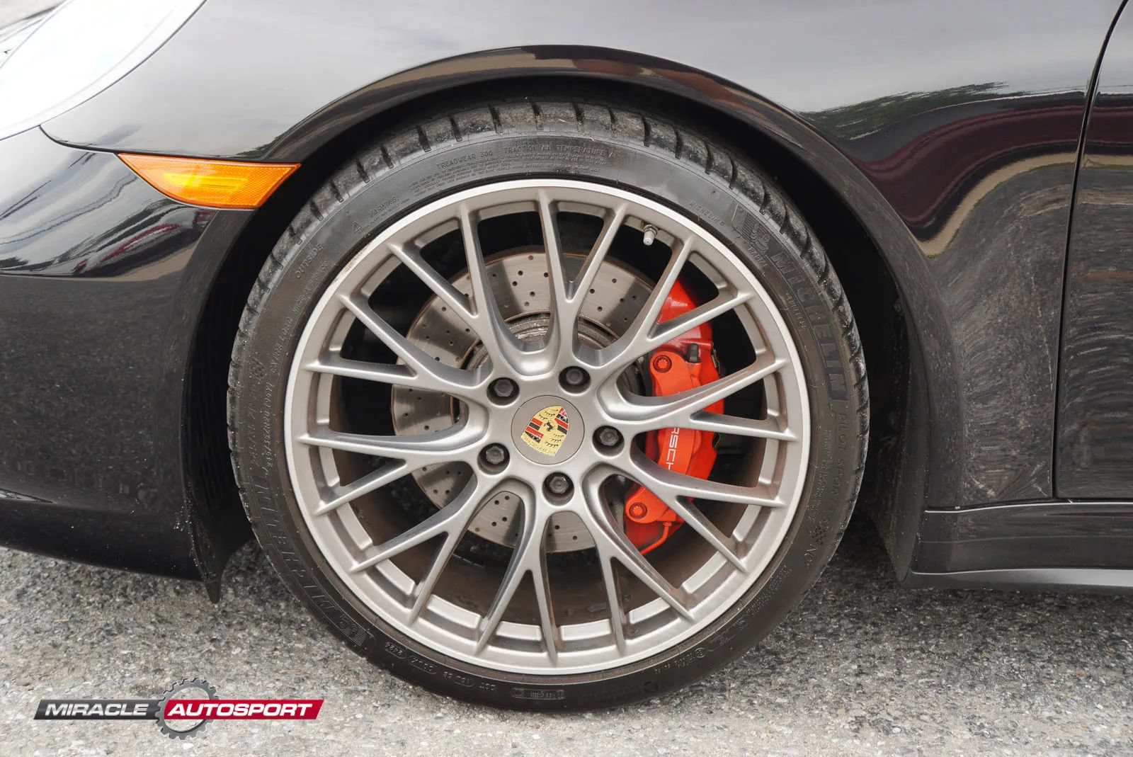 Used 2018 Porsche 911 Targa 4S AWD/4WD image 13