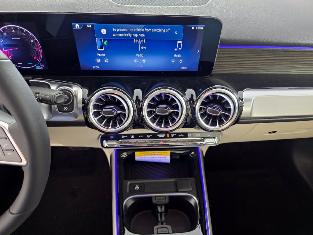 New 2026 Mercedes-Benz GLB 250 image 14