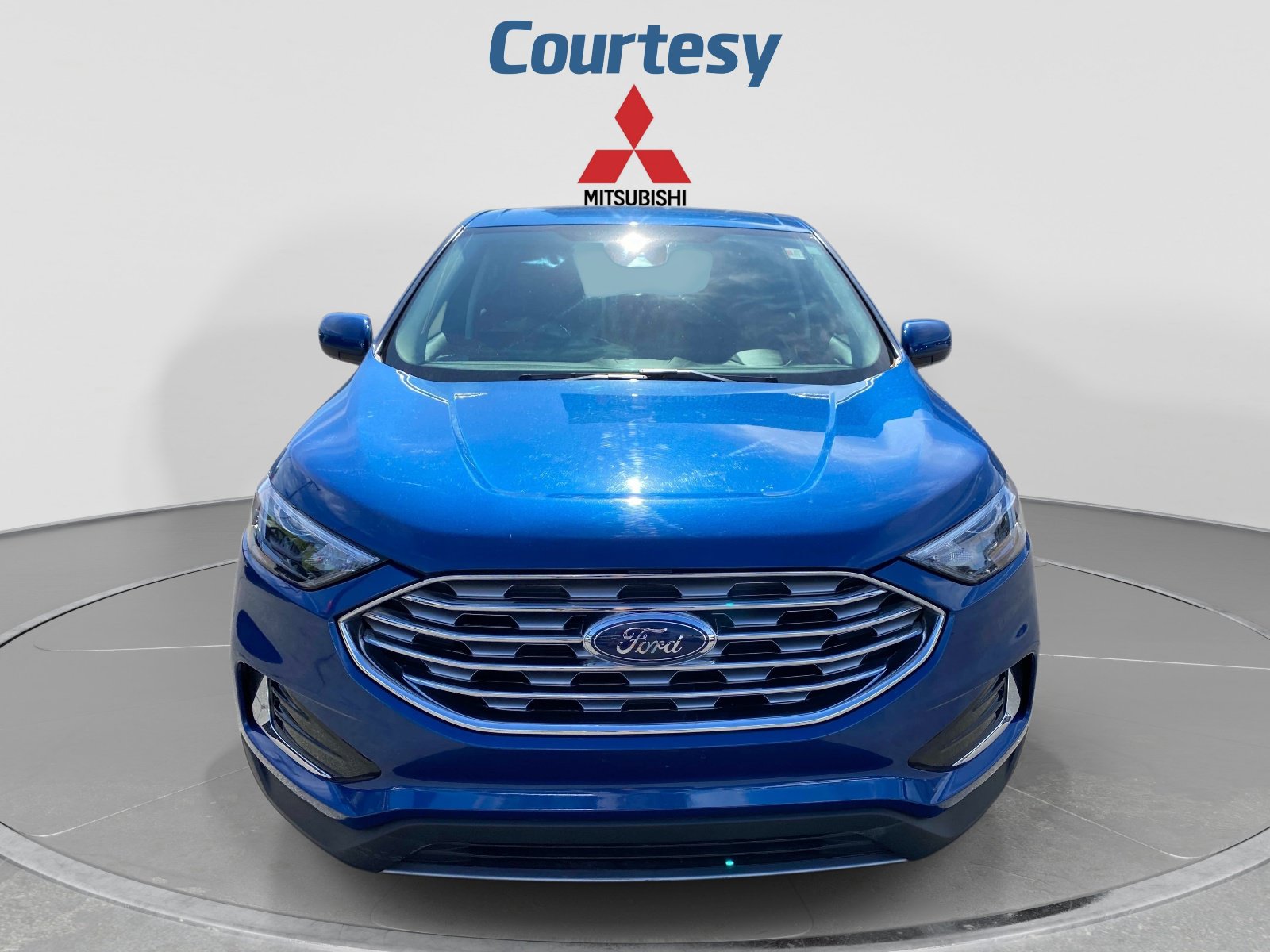 Used 2022 Ford Edge SEL AWD/4WD image 9