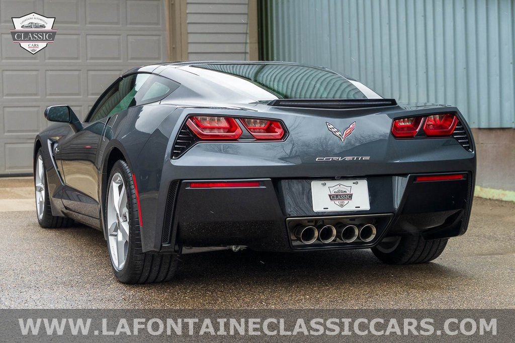 Used 2014 Chevrolet Corvette Base w/ Battery Protection Package image 2