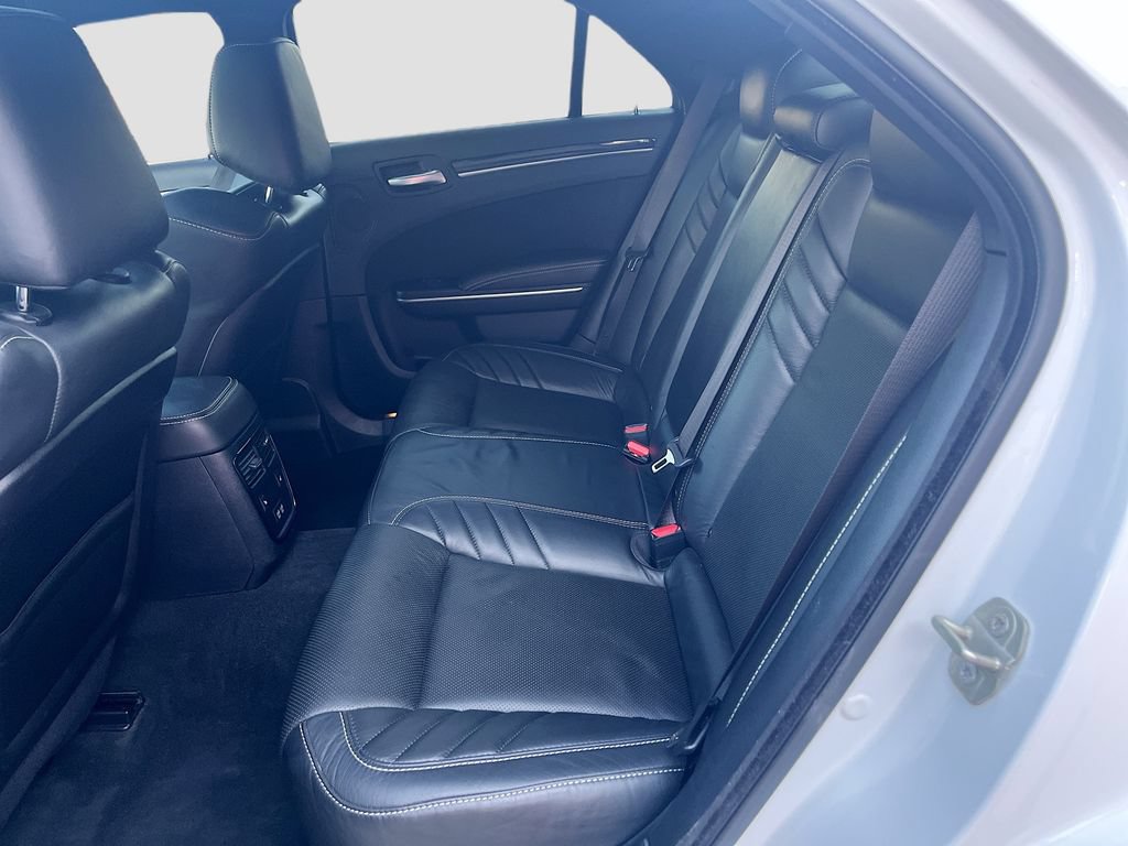 Used 2023 Chrysler 300 C RWD image 26