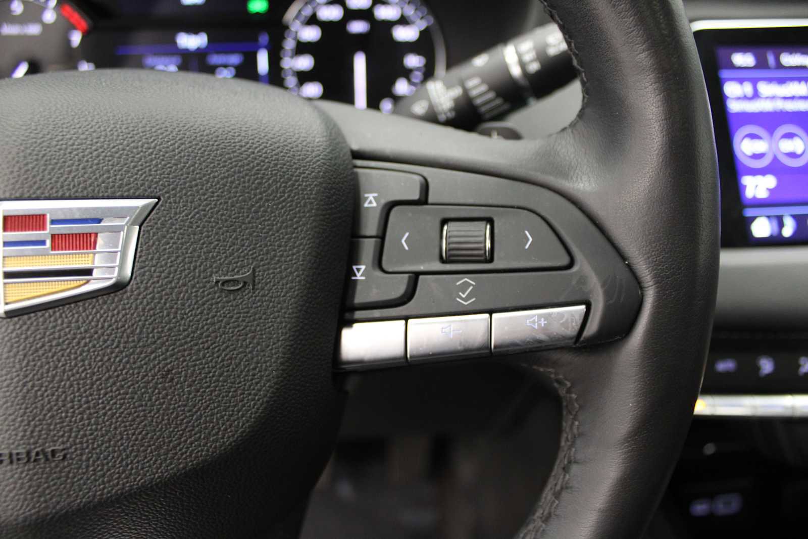 Used 2020 Cadillac XT4 Premium Luxury w/ Cold Weather Package image 22