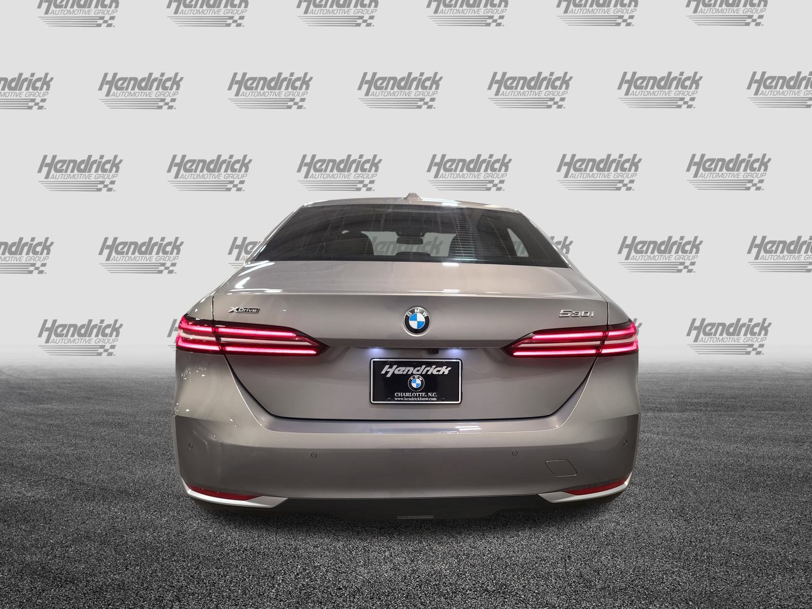 New 2026 BMW 530i xDrive w/ Premium Package image 7
