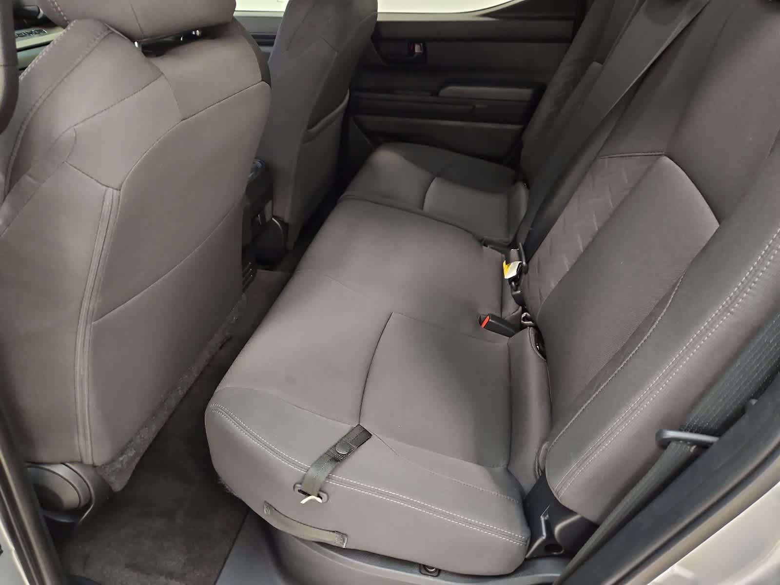 Used 2024 Toyota Tacoma SR5 AWD/4WD image 18