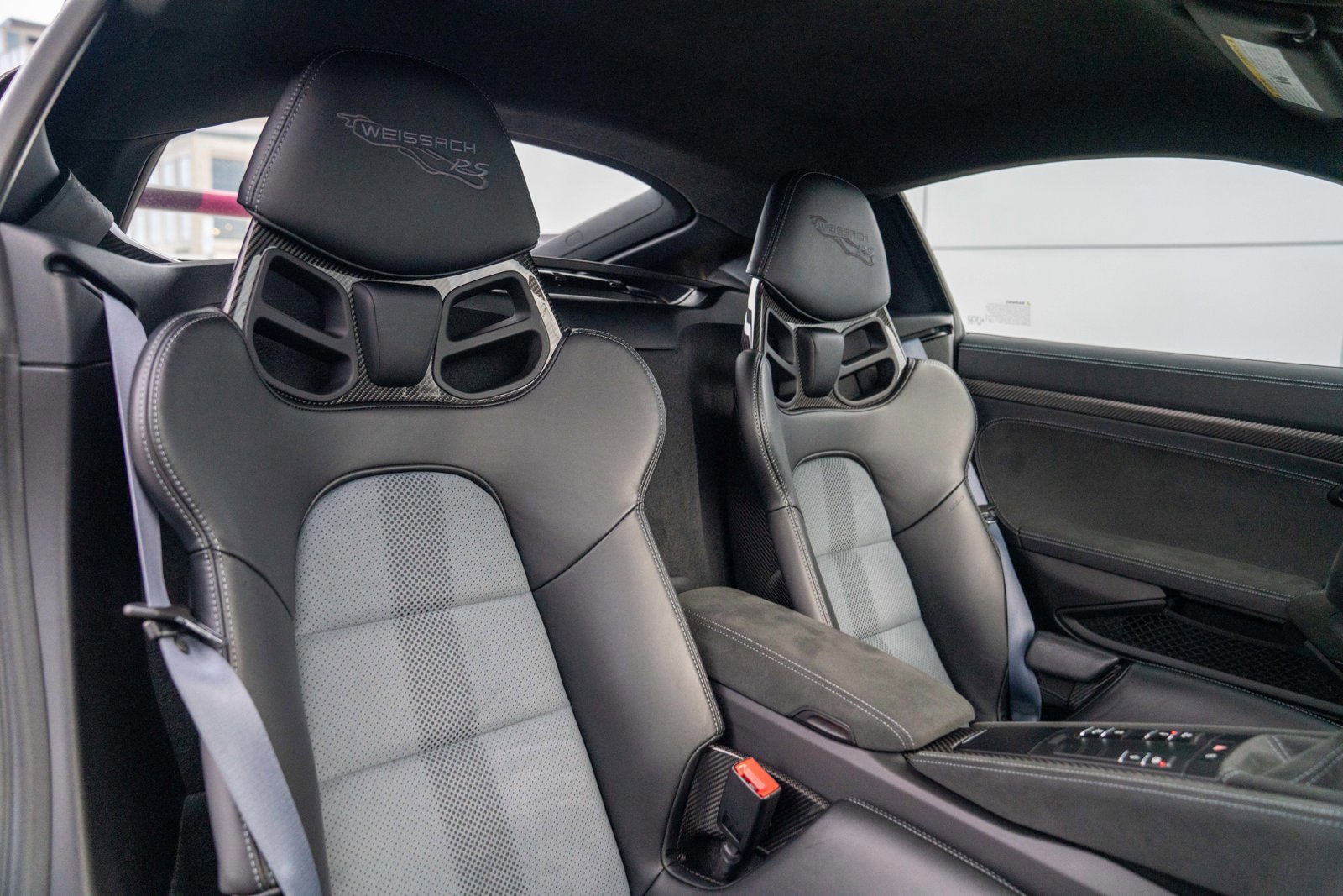 Certified 2025 Porsche 718 Cayman GT4 RS image 25