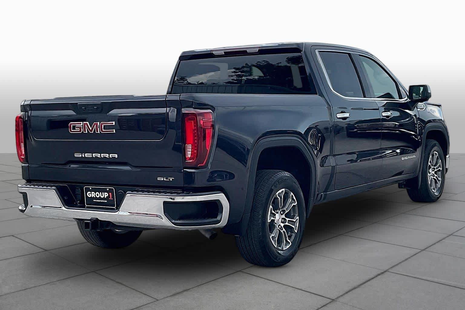Used 2026 GMC Sierra 1500 SLT RWD image 13