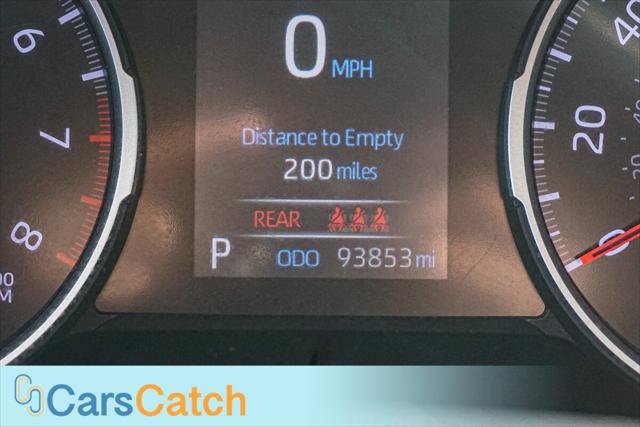 Used 2020 Toyota RAV4 LE image 28