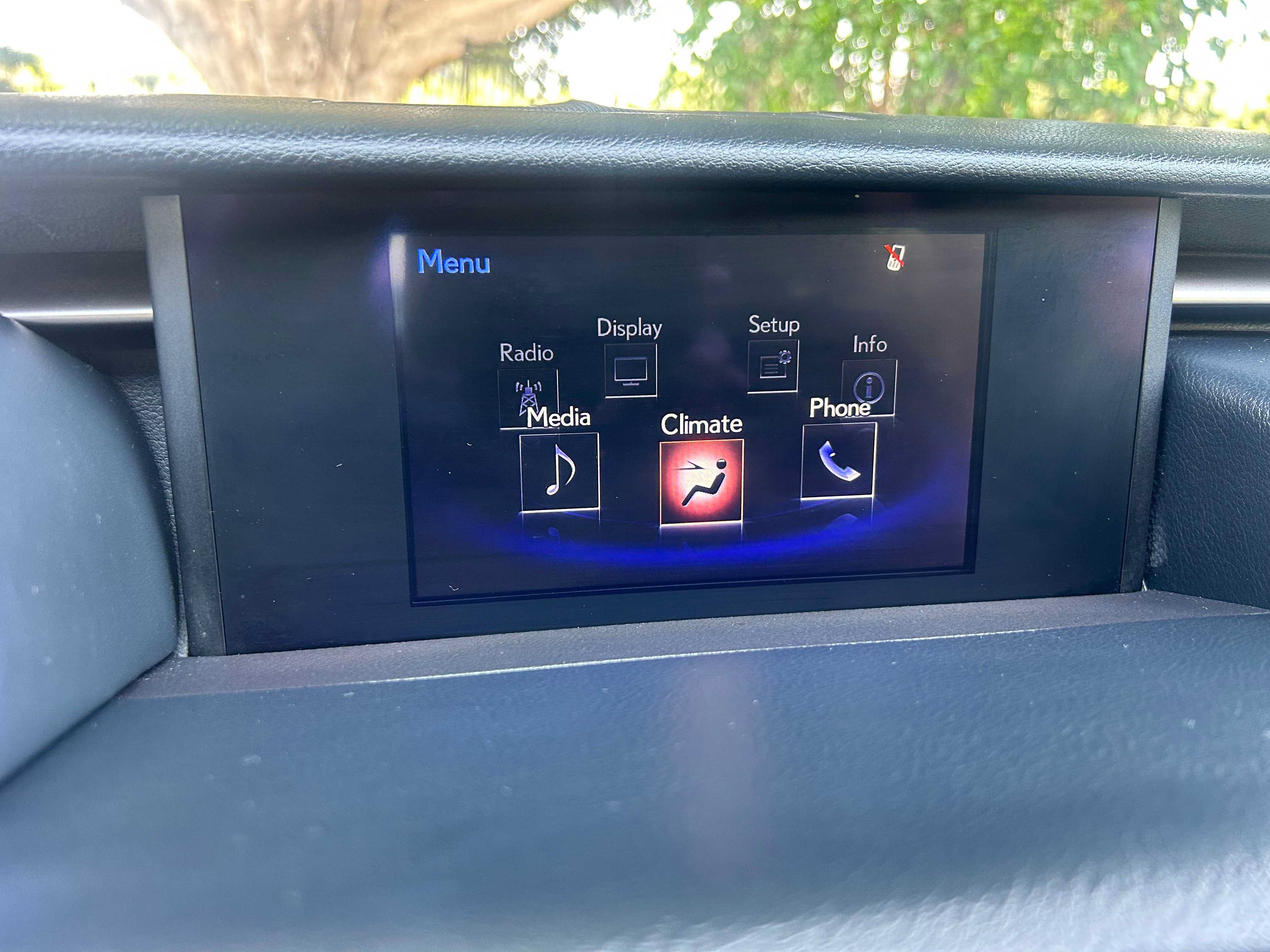 Used 2016 Lexus IS 200t RWD image 17