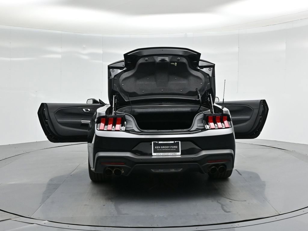 Used 2025 Ford Mustang GT Premium w/ GT Performance Package image 34