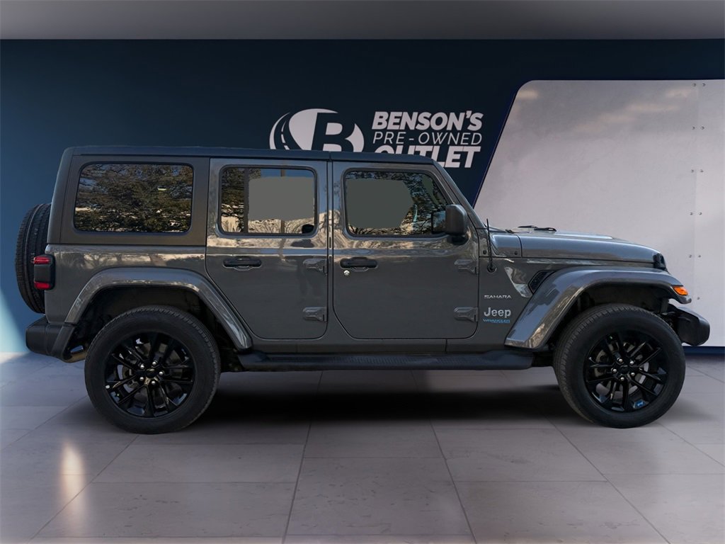 Used 2022 Jeep Wrangler Unlimited Sahara image 6