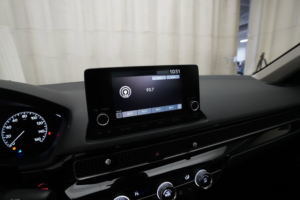 Used 2023 Honda Civic LX image 6