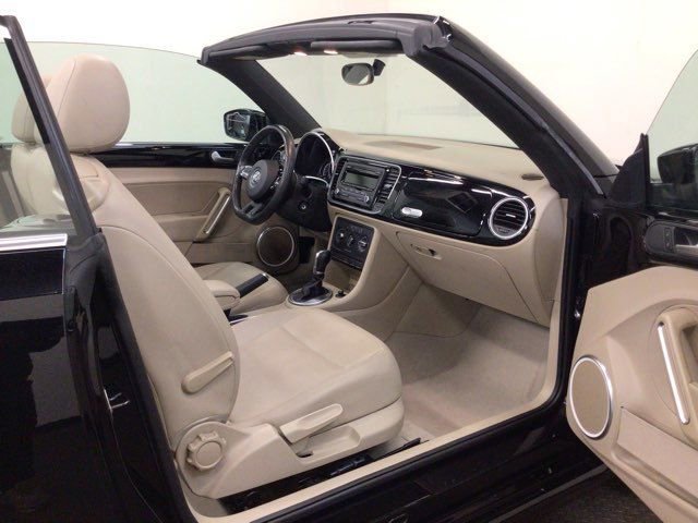 Used 2014 Volkswagen Beetle 1.8T FWD image 13