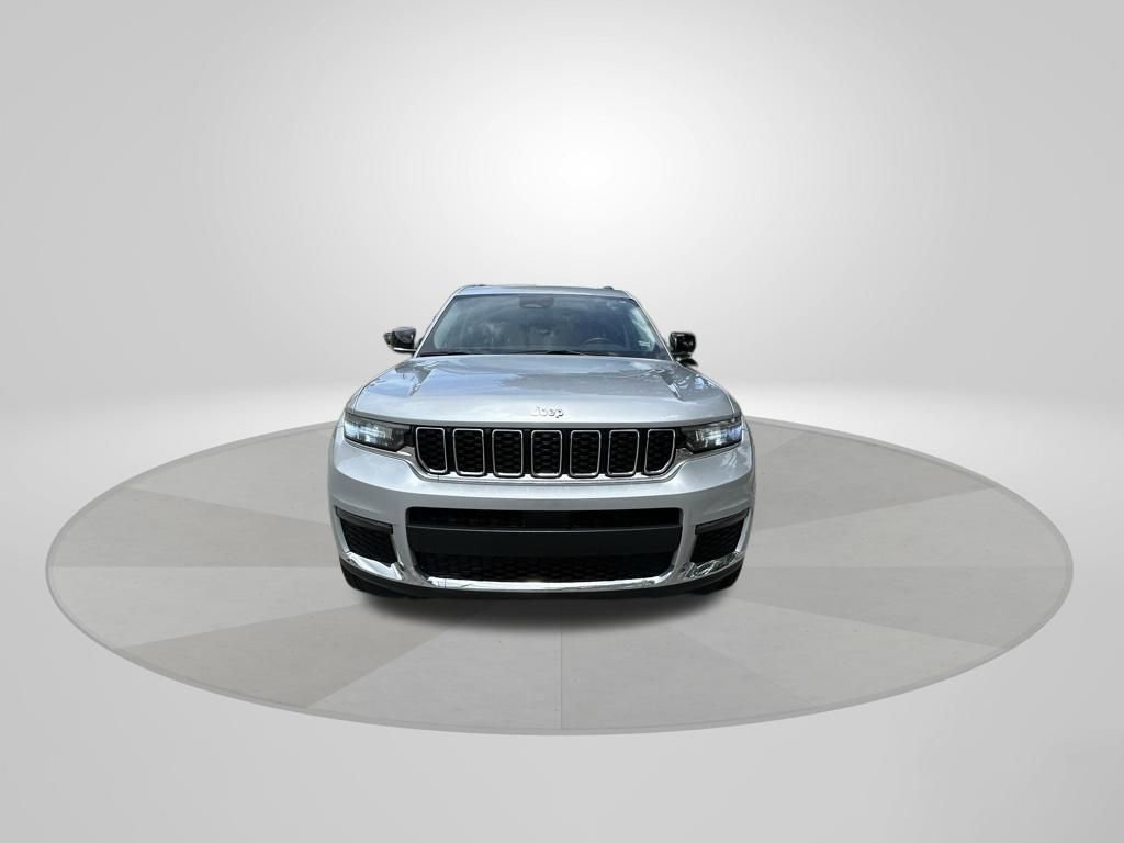 Used 2021 Jeep Grand Cherokee L Limited image 2