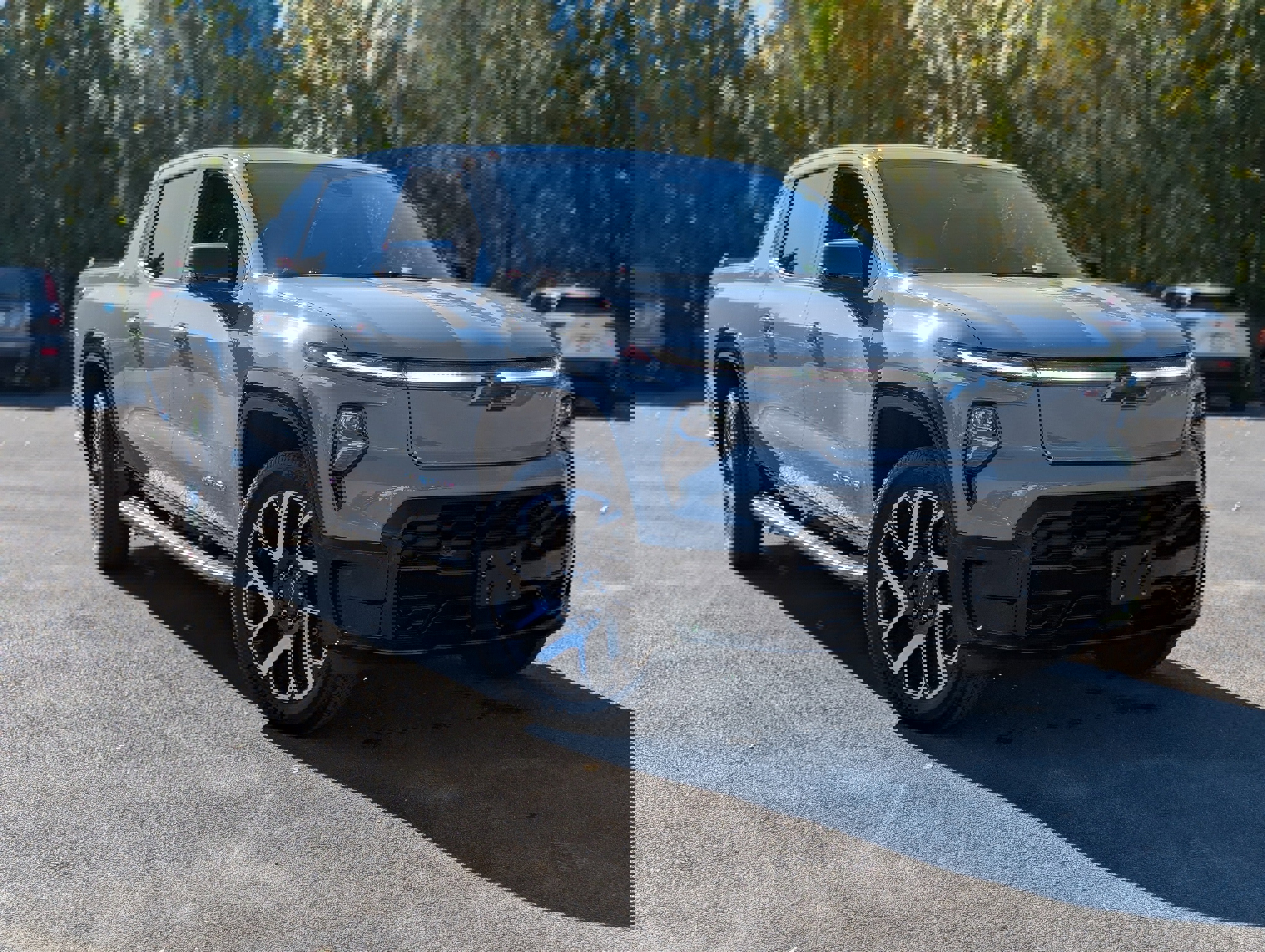 New 2025 Chevrolet Silverado EV RST image 1